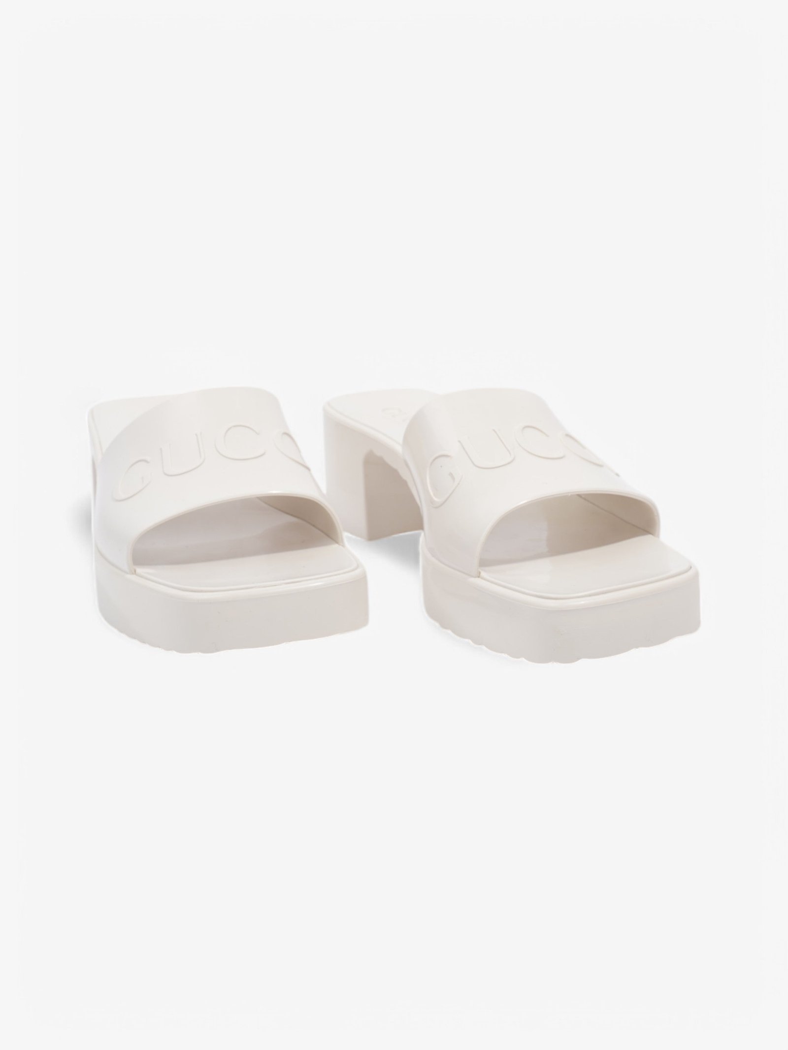 Gucci Logo Embossed Sandals 50 Cream Rubber EU 37 UK 4 | AlmaBagz