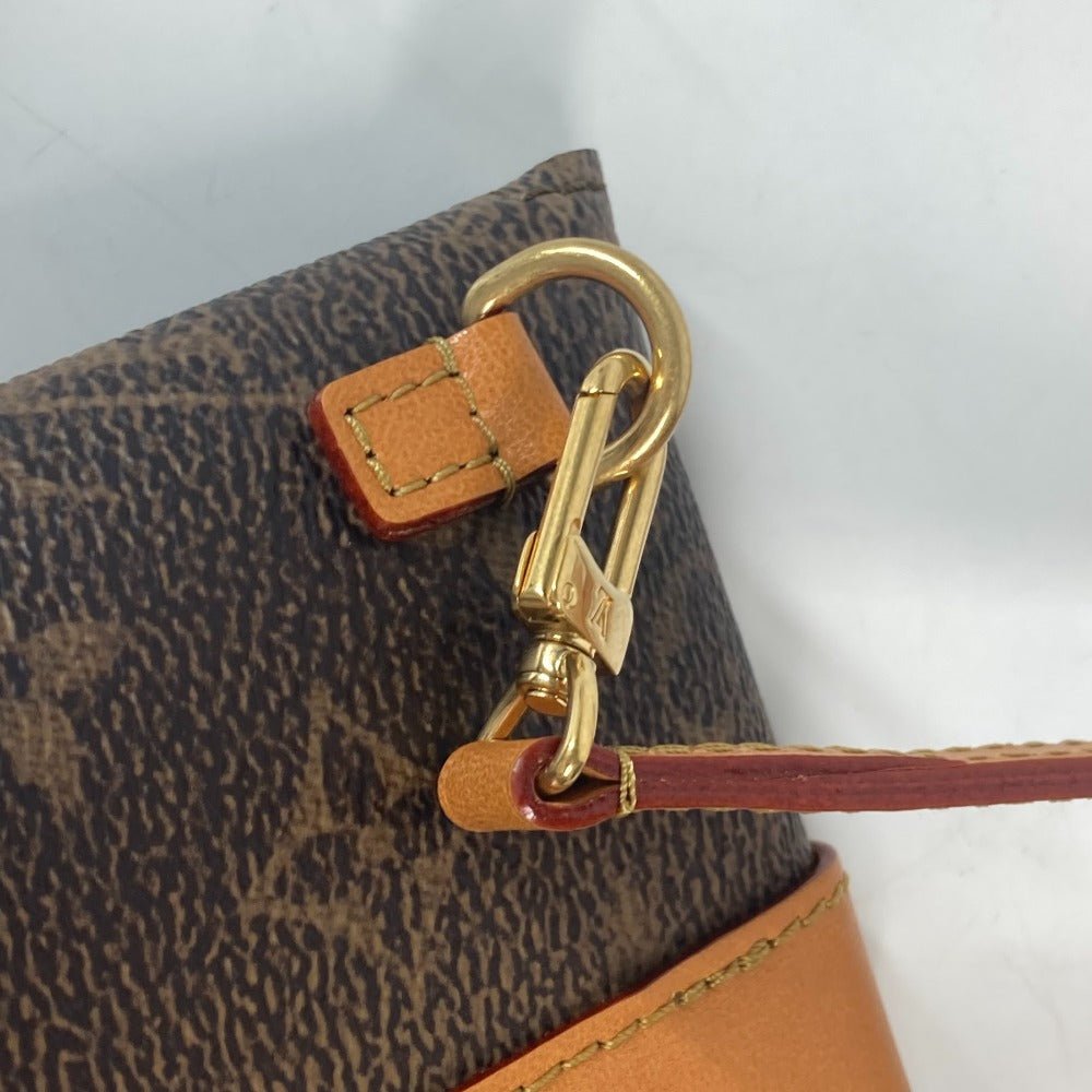 LOUIS VUITTON Shoulder Bag M11629 Canvas , Monogram Dust Canvas Brown Monogram Dust Envelope Pouch | AlmaBagz - Image 11