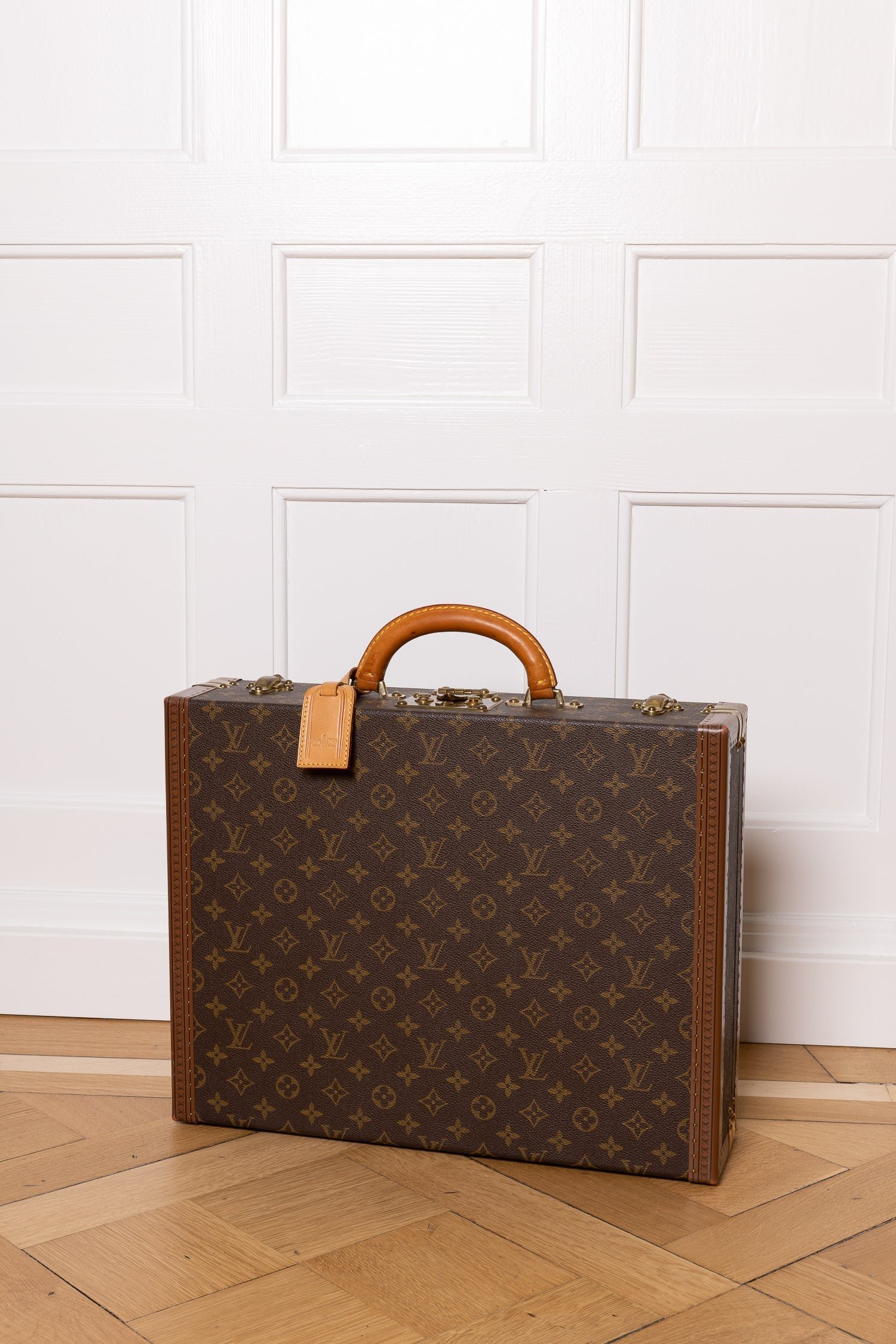 LOUIS VUITTON President Briefcase MNG | AlmaBagz