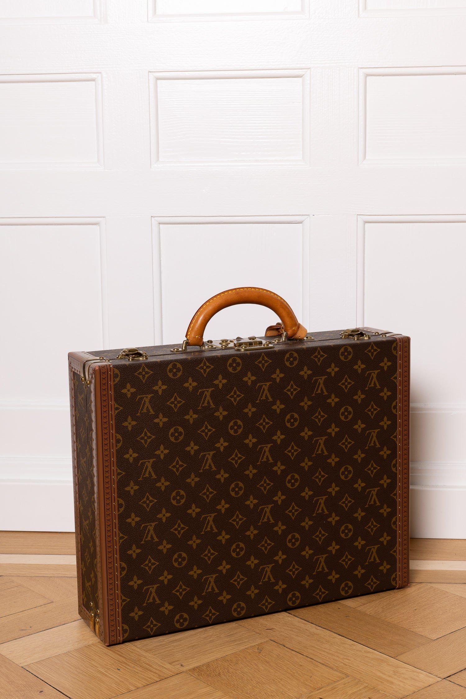 LOUIS VUITTON President Briefcase MNG | AlmaBagz - Image 3