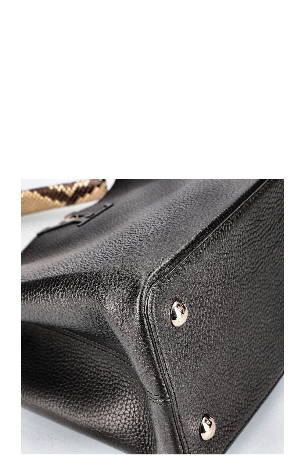 LOUIS VUITTON Python Handle Capucines GM Black | AlmaBagz - Image 7