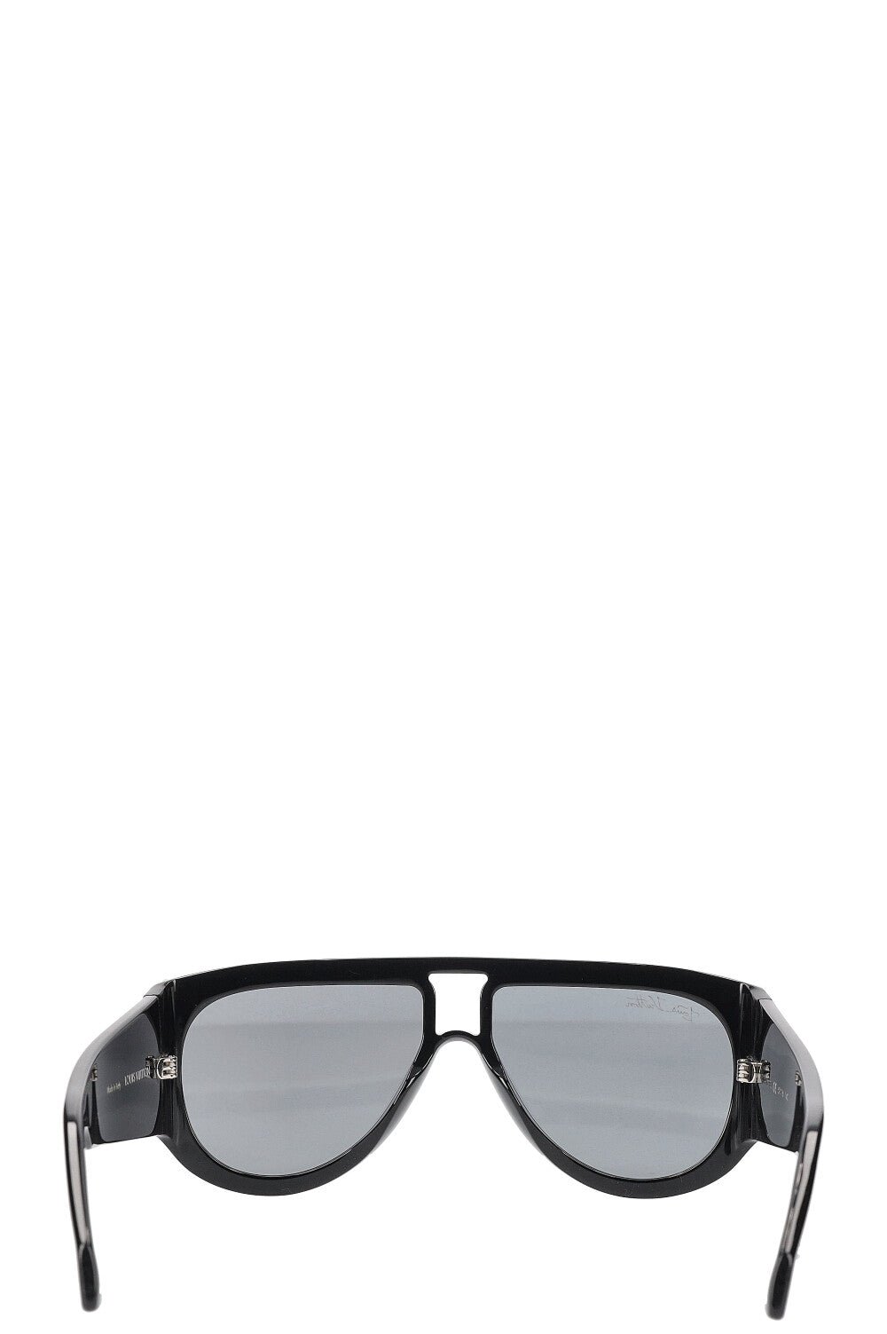 LOUIS VUITTON Selby Sunglasses Z1247W | AlmaBagz - Image 8