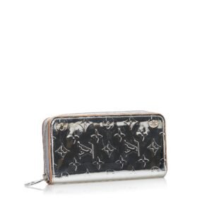 Louis Vuitton Monogram Mirror Vertical Zippy (SHG-HMSpUY) | AlmaBagz