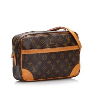 Louis Vuitton Monogram Trocadero 27 (SHG-BcdmuK) | AlmaBagz