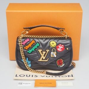 LOUIS VUITTON NEW WAVE QUILTED LEATHER PATCHES LIMITED EDITION MM BAG | AlmaBagz