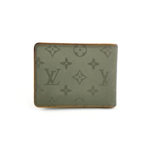 Louis Vuitton Silver Monogram Titanium Wallet | AlmaBagz