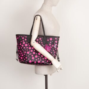 LOUIS VUITTON Neverfull x YK | AlmaBagz