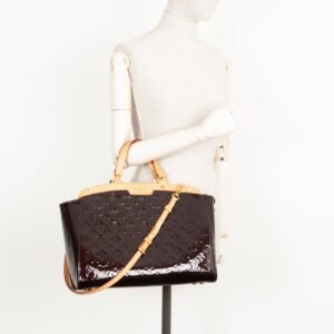 LOUIS VUITTON Brea GM Bag Vernis Amarante | AlmaBagz