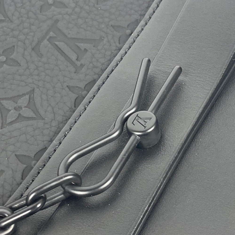 LOUIS VUITTON Clutch bag M80140 Taurillon Clemence Leather black Taurillon Clemence Monogram pochette steamer | AlmaBagz