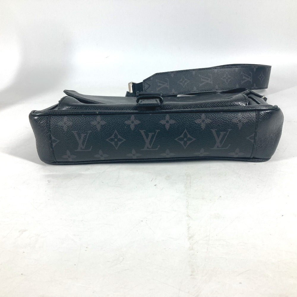LOUIS VUITTON Shoulder Bag M30413 Taiga Leather, Monogram Eclipse Canvas black Thai Galama Monogram Eclipse Flap messenger | AlmaBagz - Image 4