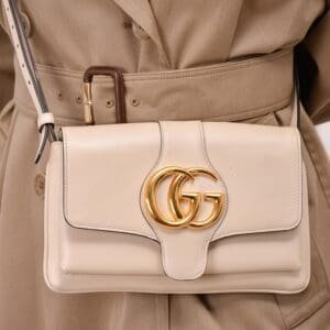 Gucci White Leather Small Arli Crossbody Bag | AlmaBagz