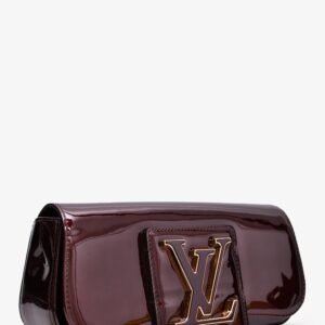 Louis Vuitton 2010 Burgundy Vernis Sobe Clutch | AlmaBagz