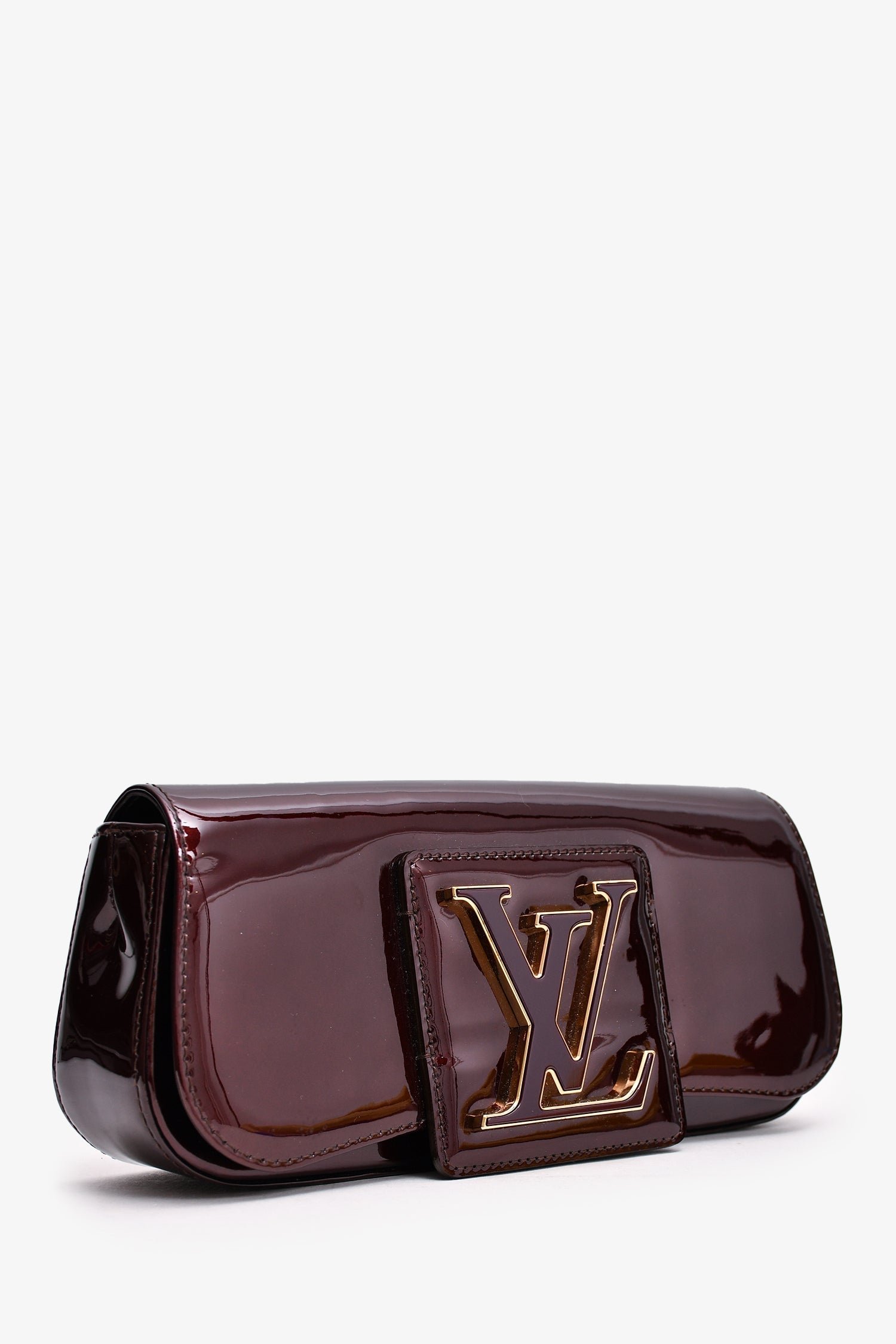 Louis Vuitton 2010 Burgundy Vernis Sobe Clutch | AlmaBagz