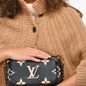 Louis Vuitton Black Leather Empreinte Monogram Giant Multi Pochette Crossbody | AlmaBagz