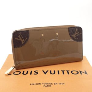 LOUIS VUITTON Long Wallet Purse M67271 Patent Leather, Monogram Canvas Brown Zip Around Zippy Venice Women Used | AlmaBagz