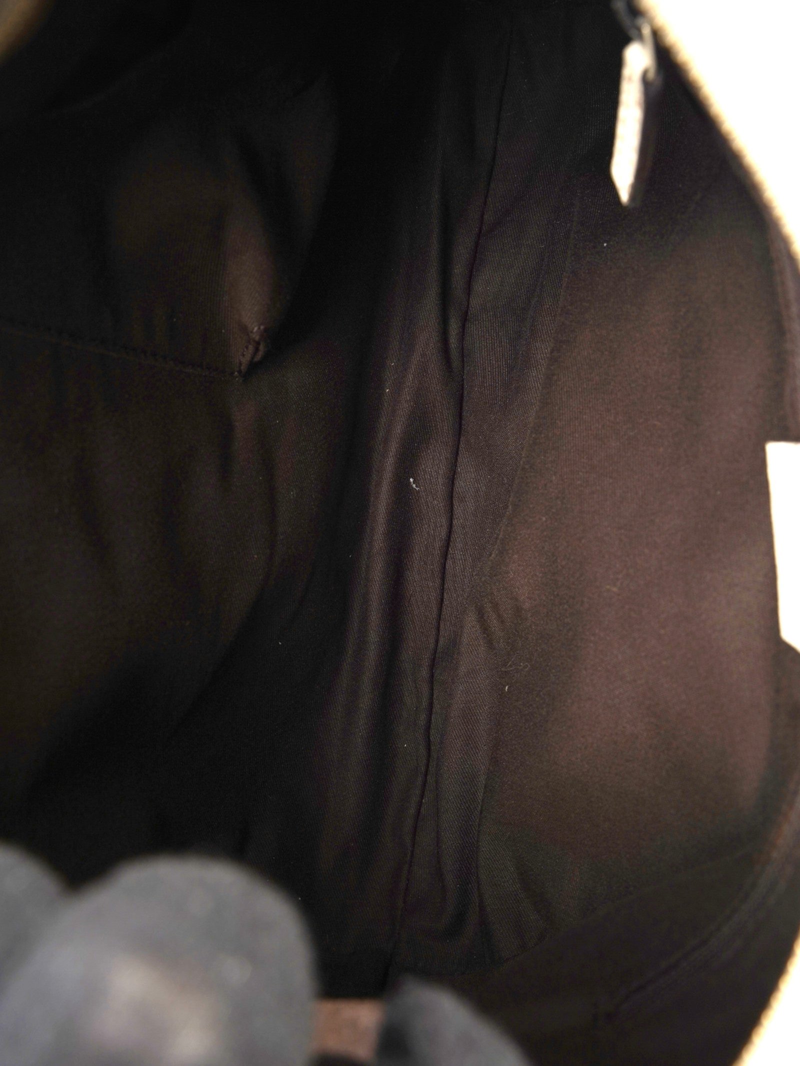 Gucci Abbey D-Ring GG Supreme / Cream Canvas | AlmaBagz - Image 9