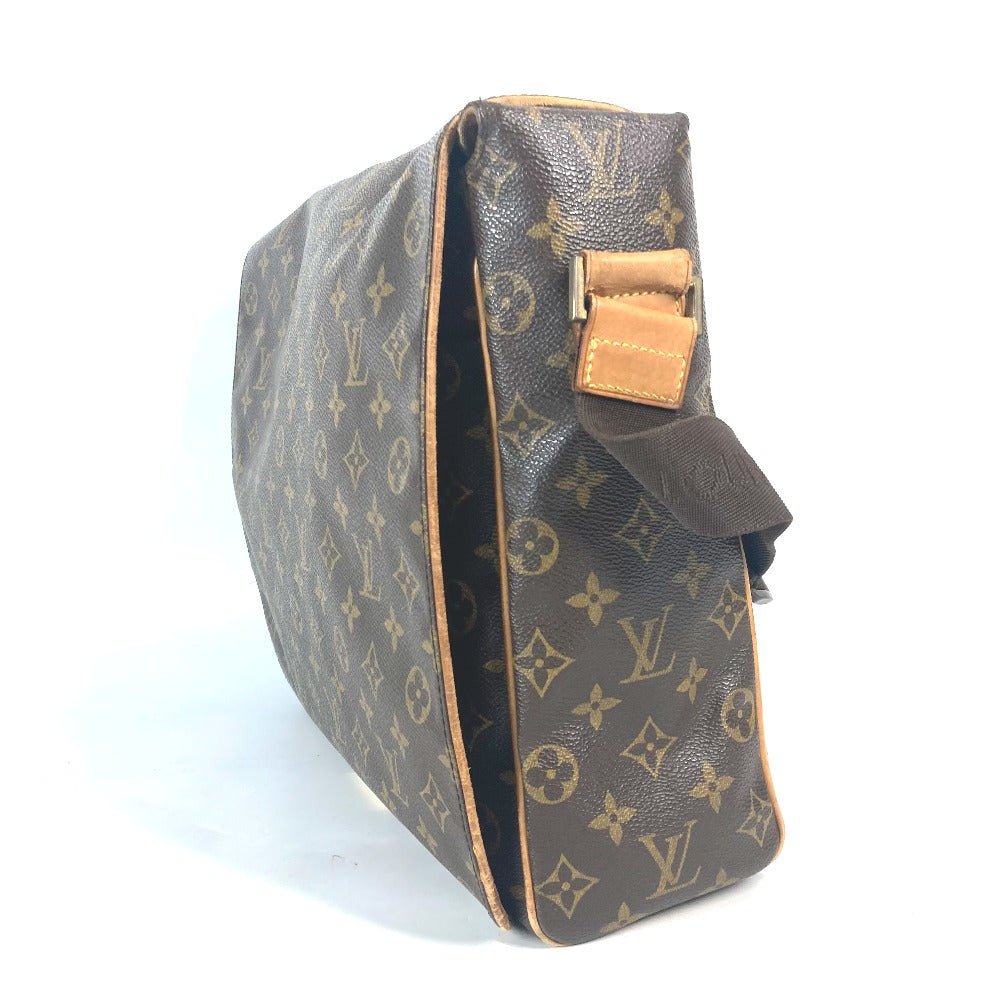 LOUIS VUITTON Shoulder Bag M40526 Monogram canvas Brown Monogram Valmy GM unisex(Unisex) Used | AlmaBagz - Image 3