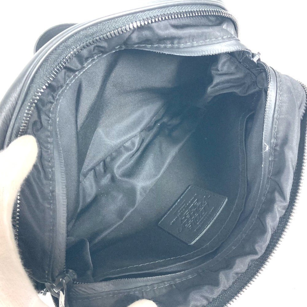 LOUIS VUITTON Shoulder Bag M55698 Leather / nylon black LV initials Expandable messenger unisex(Unisex) Used | AlmaBagz - Image 11