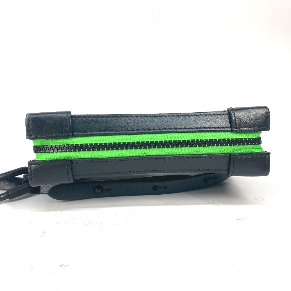 LOUIS VUITTON Shoulder Bag M80144 Monogram canvas Brown Monogram Soft Trunk Phone Box unisex(Unisex) Used | AlmaBagz - Image 3