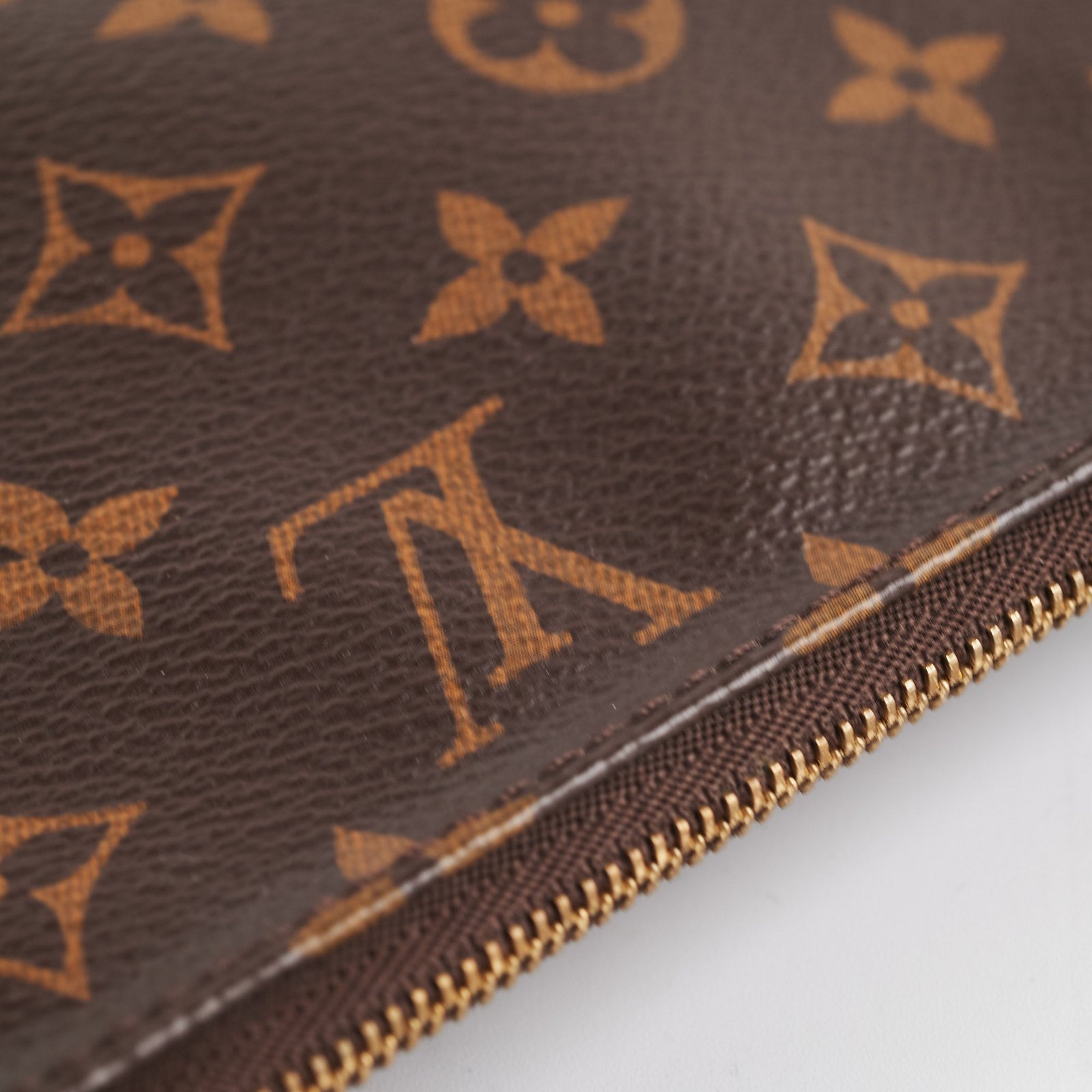 Louis Vuitton Pochette Accessorie Monogram | AlmaBagz - Image 7