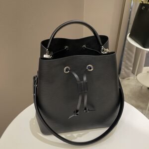 Louis Vuitton Neonoe MM Black Epi | AlmaBagz