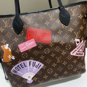 Louis Vuitton Monogram Neverfull MM World Tour Monogram | AlmaBagz