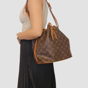 Louis Vuitton Petit Noe | AlmaBagz