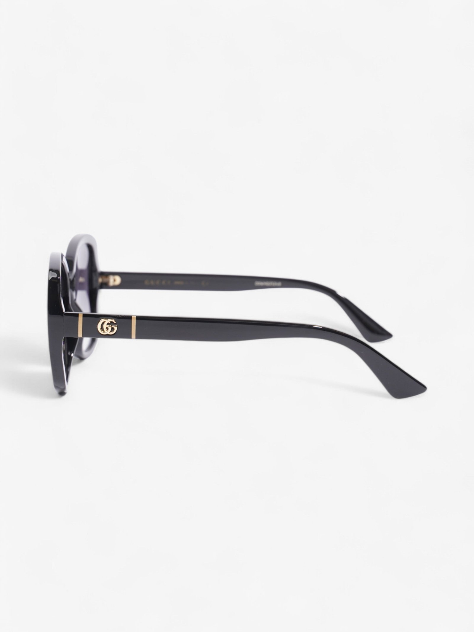 Gucci GG0762S Sunglasses Black Acetate 145mm | AlmaBagz