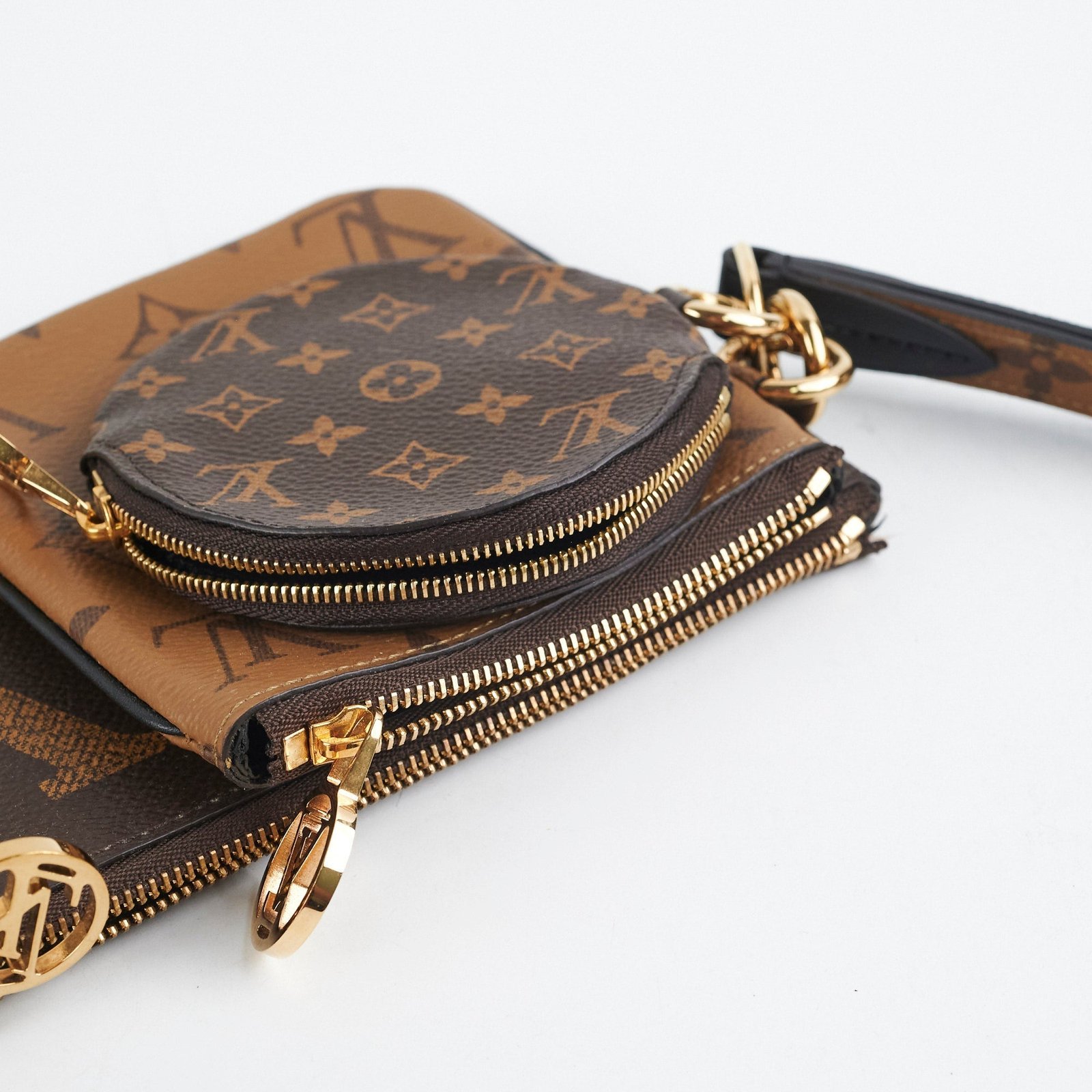 Louis Vuitton Pochette Trio Reverse Monogram | AlmaBagz - Image 9