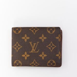 Louis Vuitton Monogram Canvas Bifold Wallet | AlmaBagz