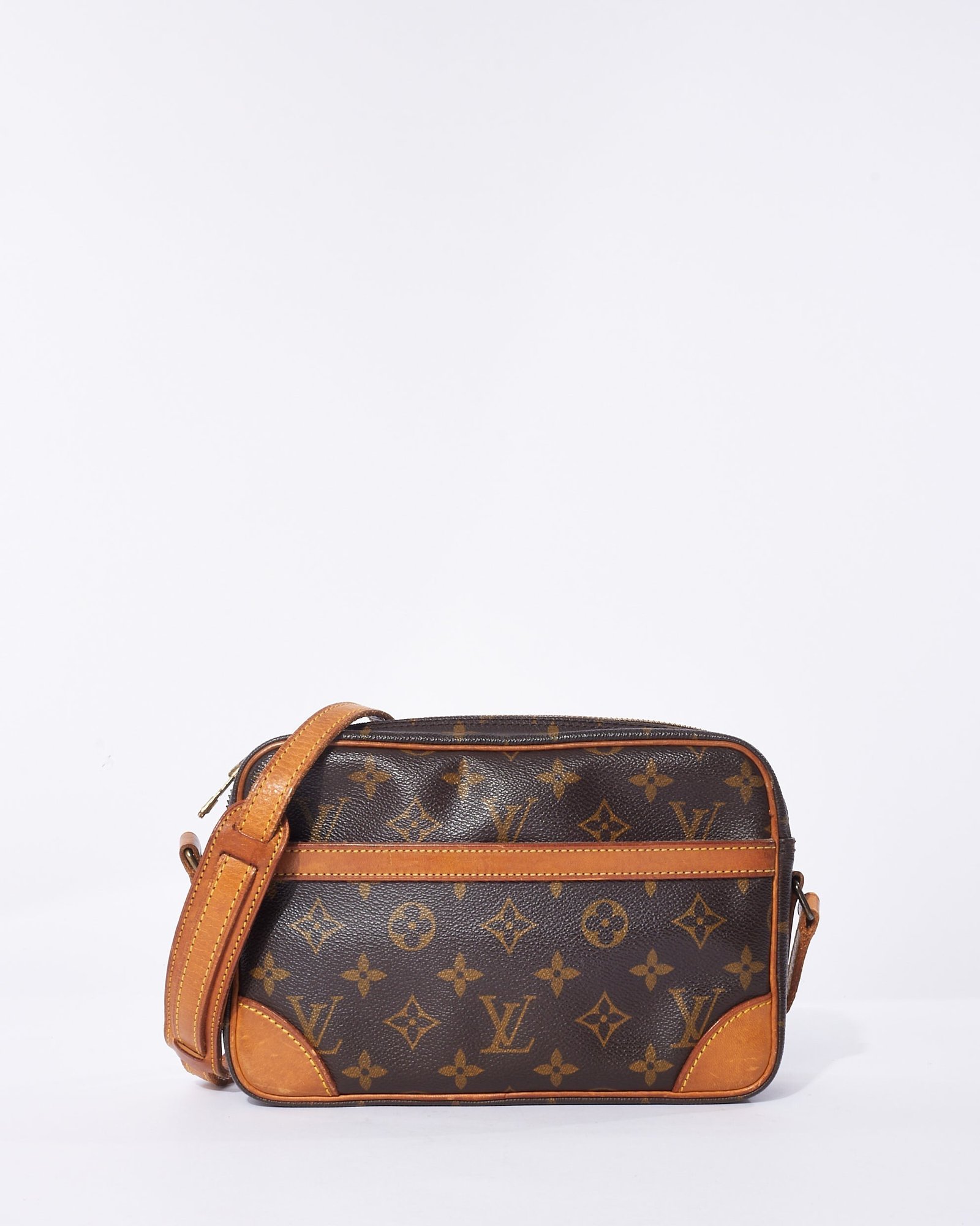 Louis Vuitton Monogram Canvas Trocadero 23 Crossbody Bag | AlmaBagz