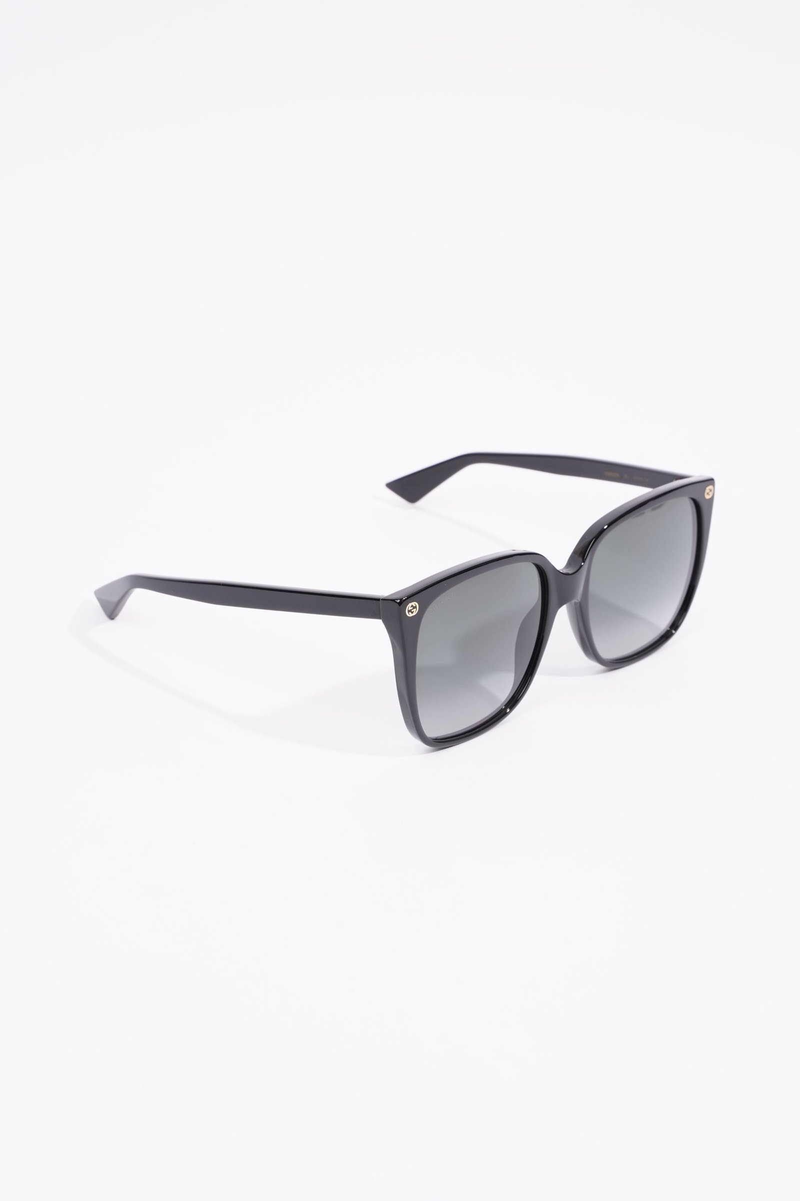 Gucci GG0022S Sunglasses Black Acetate 140 | AlmaBagz