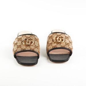 Gucci GG Supreme Slides Size 38.5 | AlmaBagz