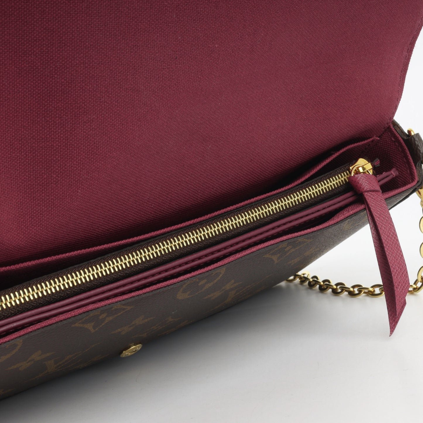 Louis Vuitton Louis Vuitton - Pochette Félicie - Monogram Canvas GHW - - 2020 | AlmaBagz