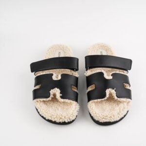 Hermes Chypre Mens Shearling Size 42 Black/White | AlmaBagz