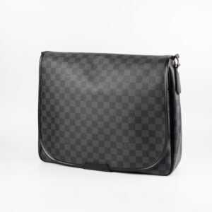 Louis Vuitton Daniel GM Damier Graphite | AlmaBagz
