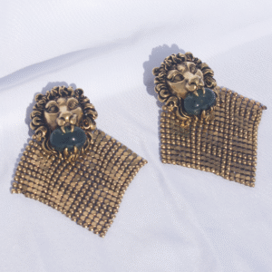 Gucci Lion Head Clip-on Earrings in Antique Gold | AlmaBagz
