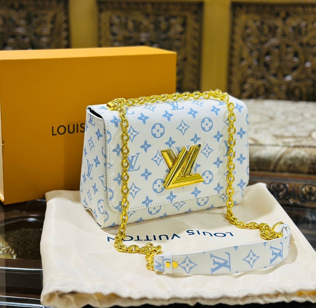 Louis Vuitton New Logo Edition Women's Crossbody Bag with Stylish Long Chain (White / Blue) | AlmaBagz