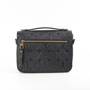 Louis Vuitton Metis Pochette Black | AlmaBagz