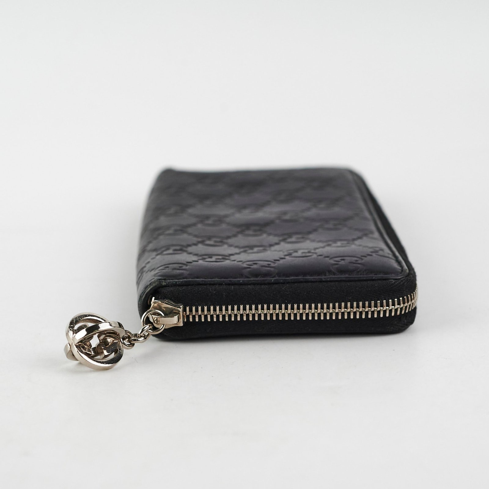 Gucci Monogram GG Black Wallet | AlmaBagz