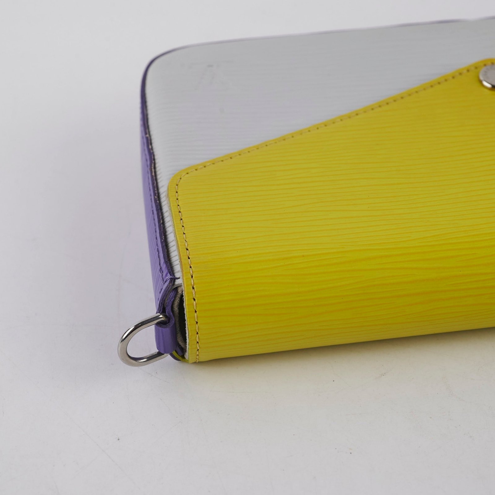 Louis Vuitton Pochette Felicie Tri Colour | AlmaBagz - Image 9