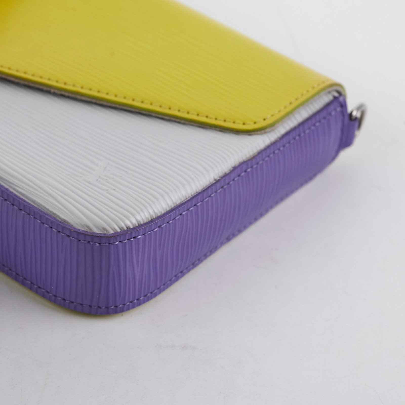 Louis Vuitton Pochette Felicie Tri Colour | AlmaBagz - Image 7