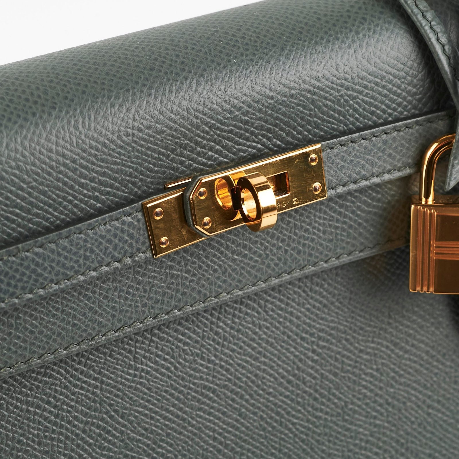 Hermes Kelly 25 Epsom Sellier Vert Armande - Z Stamp | AlmaBagz - Image 13