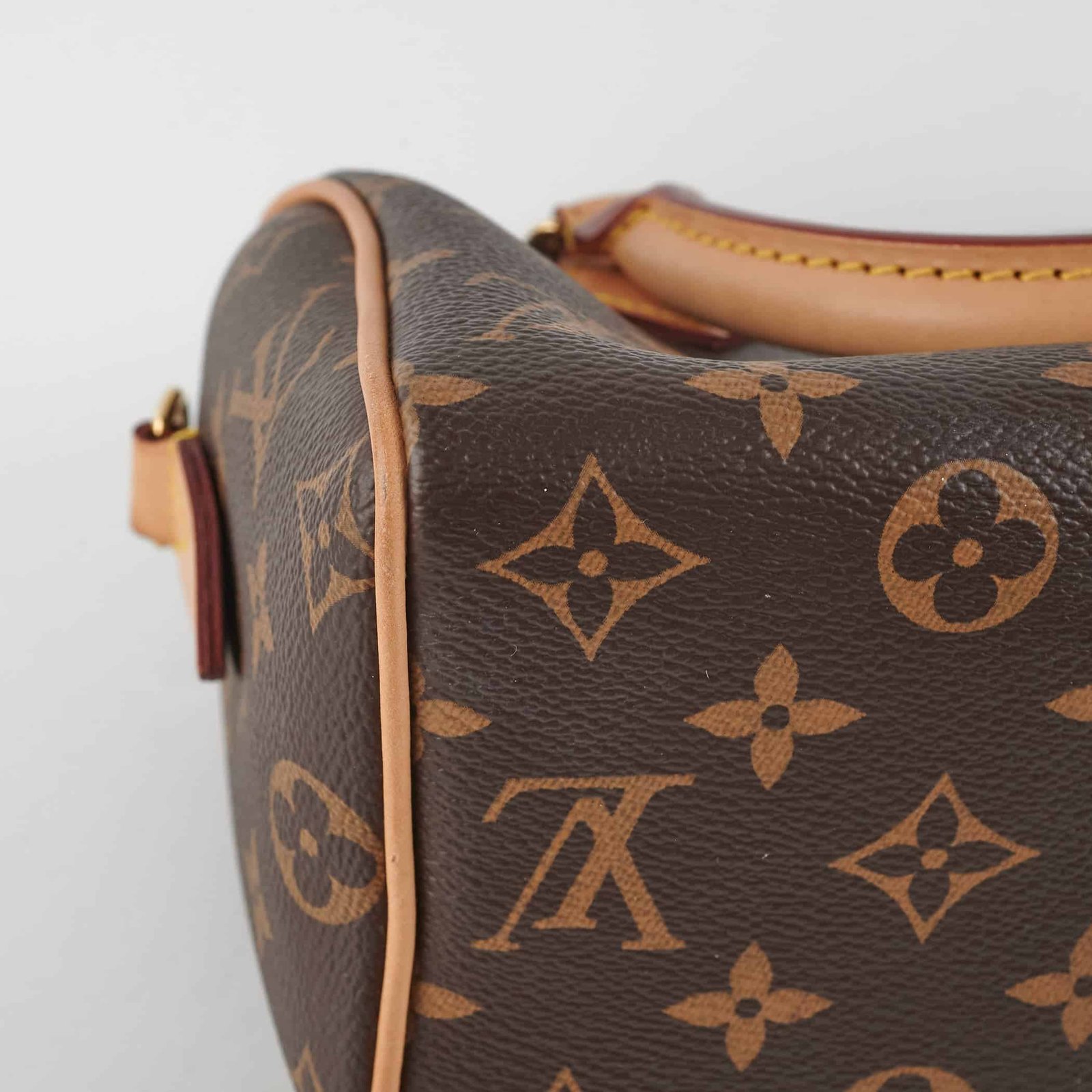 Louis Vuitton Speedy 20 Monogram | AlmaBagz - Image 9
