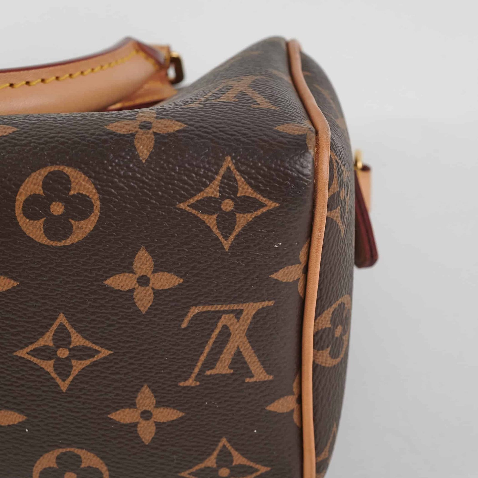 Louis Vuitton Speedy 20 Monogram | AlmaBagz - Image 8