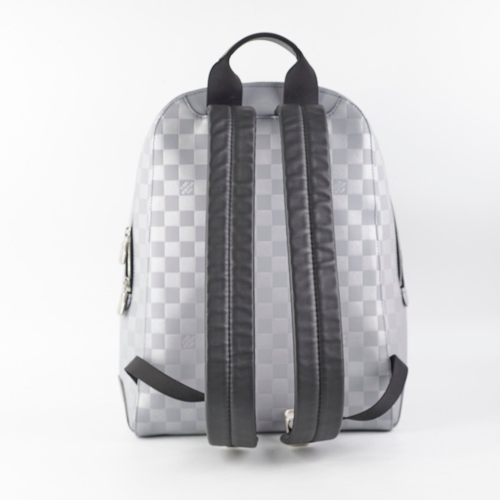 Louis Vuitton Campus Damier Grey Backpack | AlmaBagz