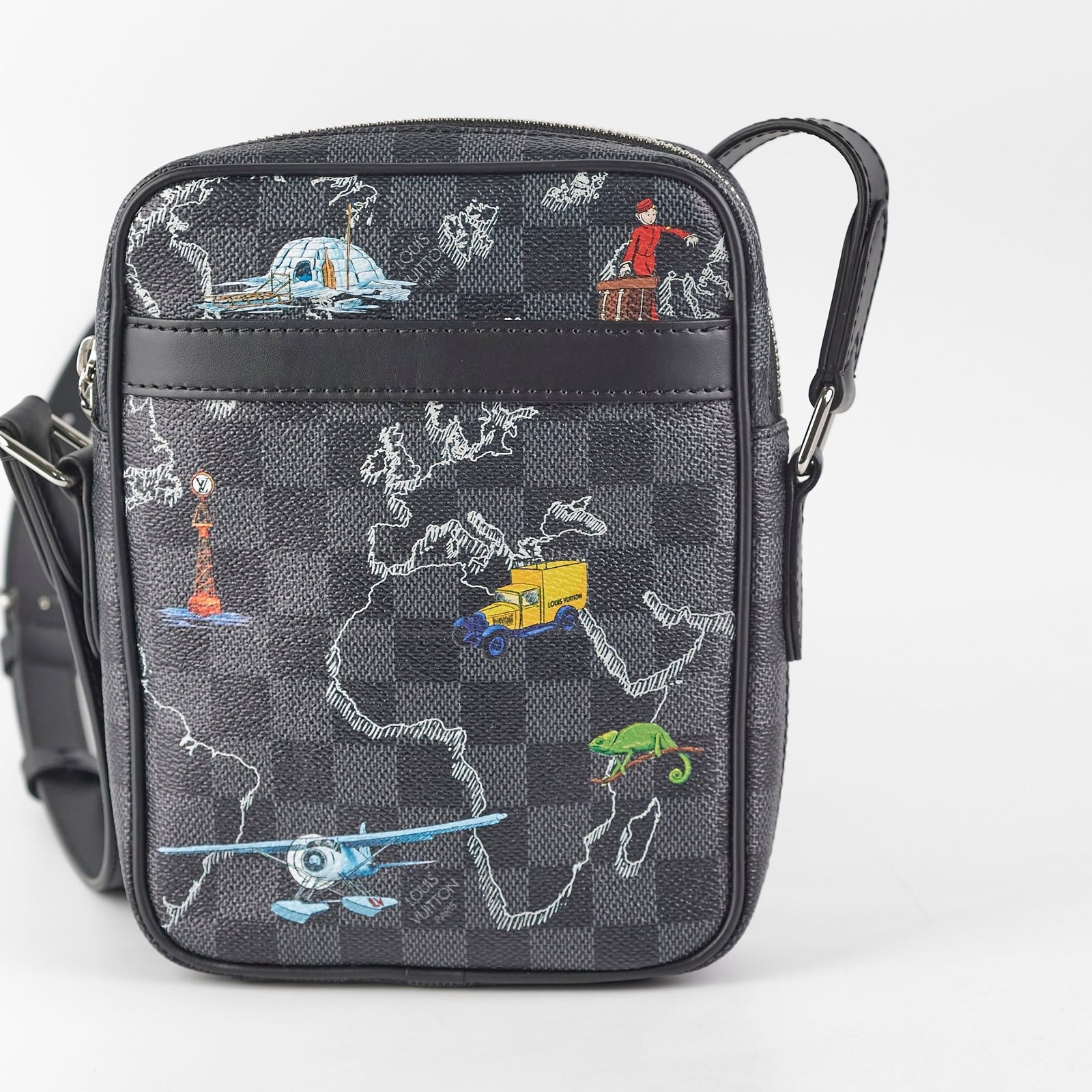 Louis Vuitton Damier Eclipse Men's Crossbody | AlmaBagz