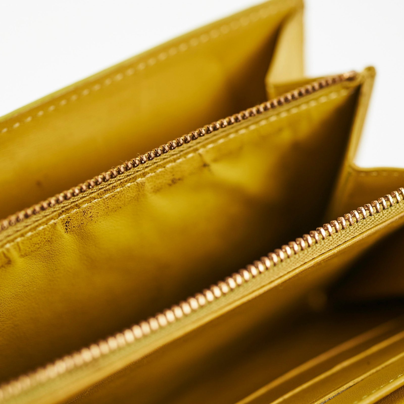 Louis Vuitton Sarah Wallet Yellow | AlmaBagz - Image 6