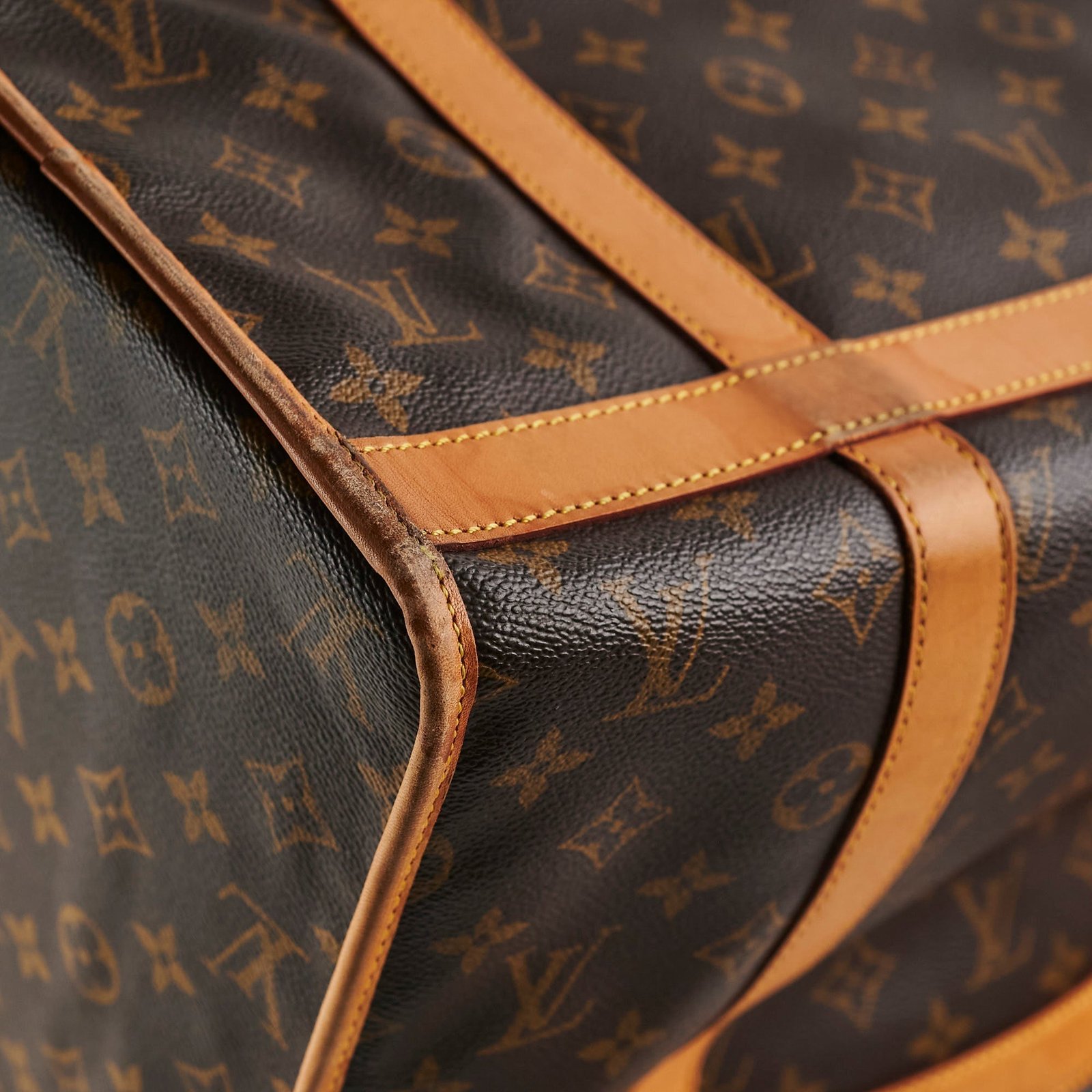 Louis Vuitton Pet Carrier Monogram | AlmaBagz - Image 8