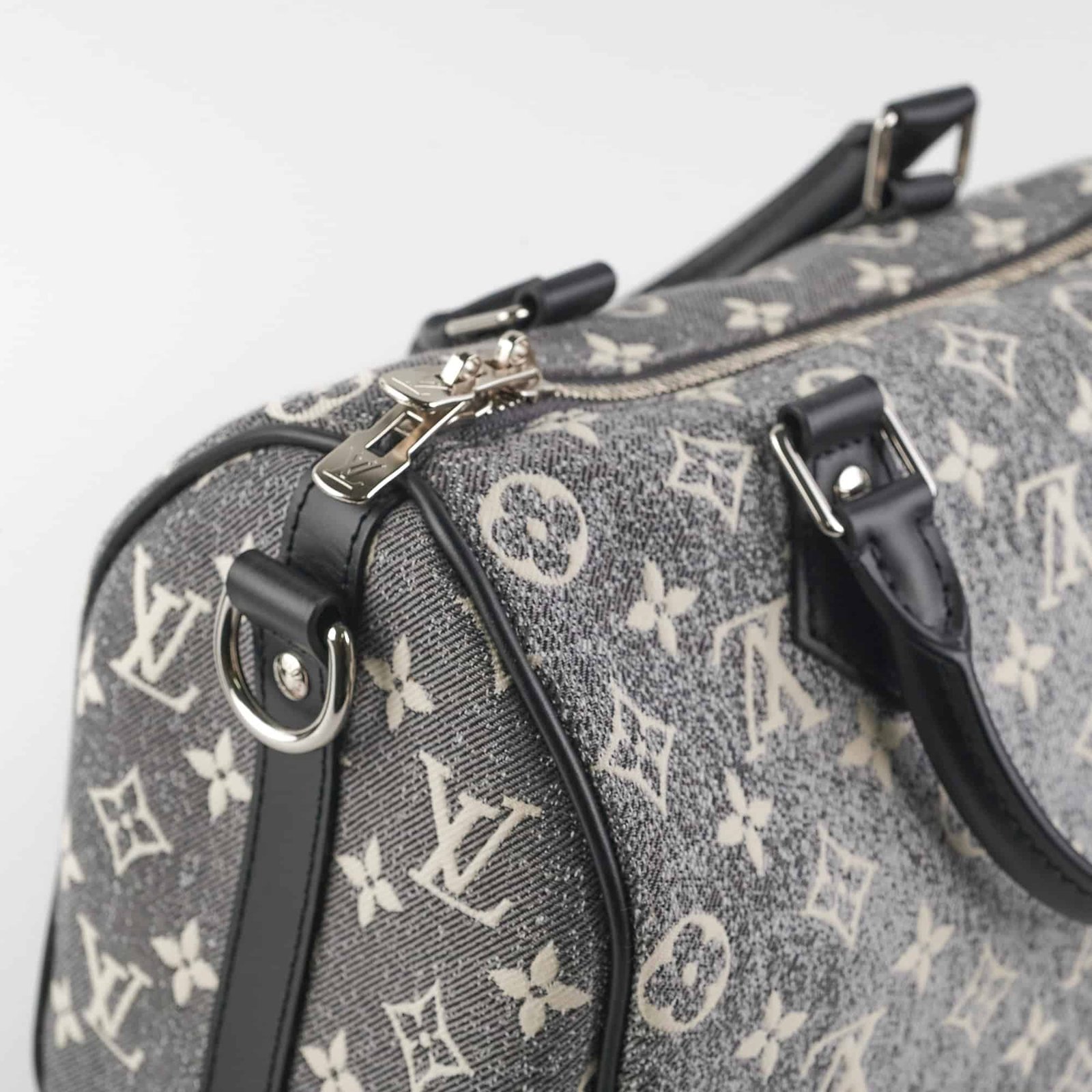 Louis Vuitton Speedy 25 Bandouliere Denim | AlmaBagz - Image 7